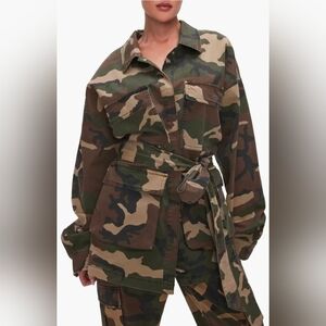 NWT Good American Camo Cargo Uniform Jacket